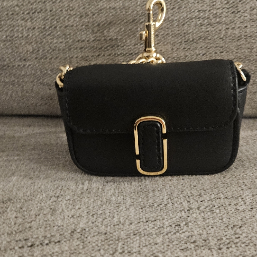 Marc jacobs keychain